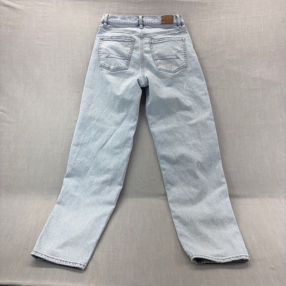 American Eagle Baggy Straight Jeans Light Wash Denim Size 2 Super High Rise - Picture 4 of 12
